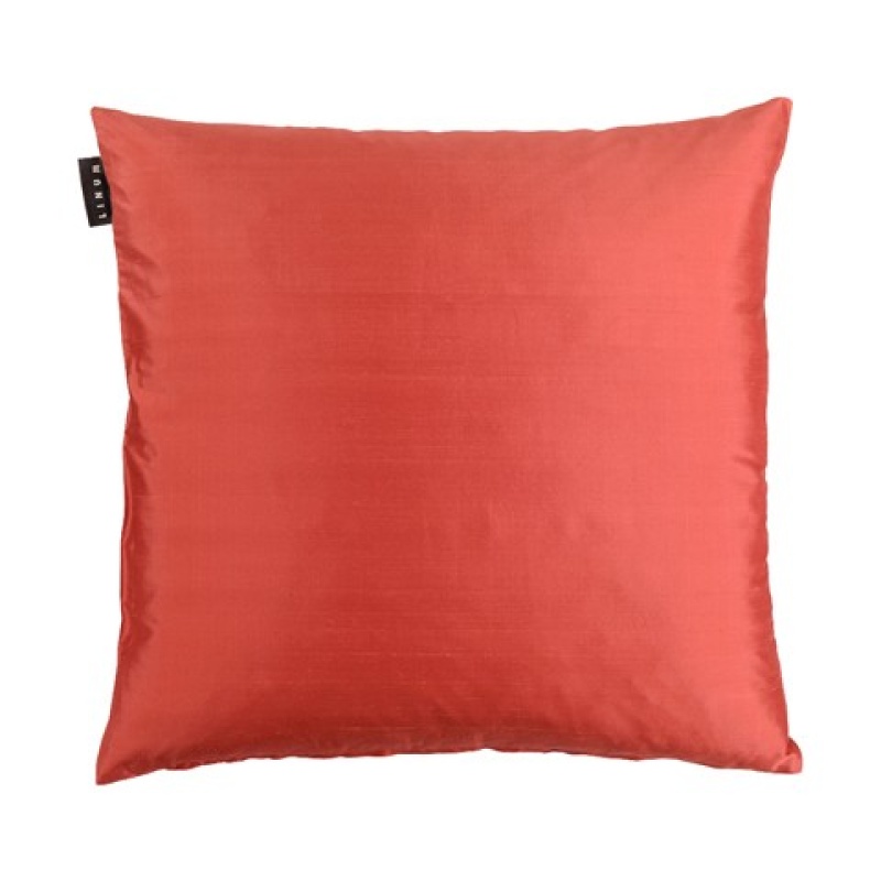 Linum Silk tyynynpäällinen 40x40cm, deep coral red